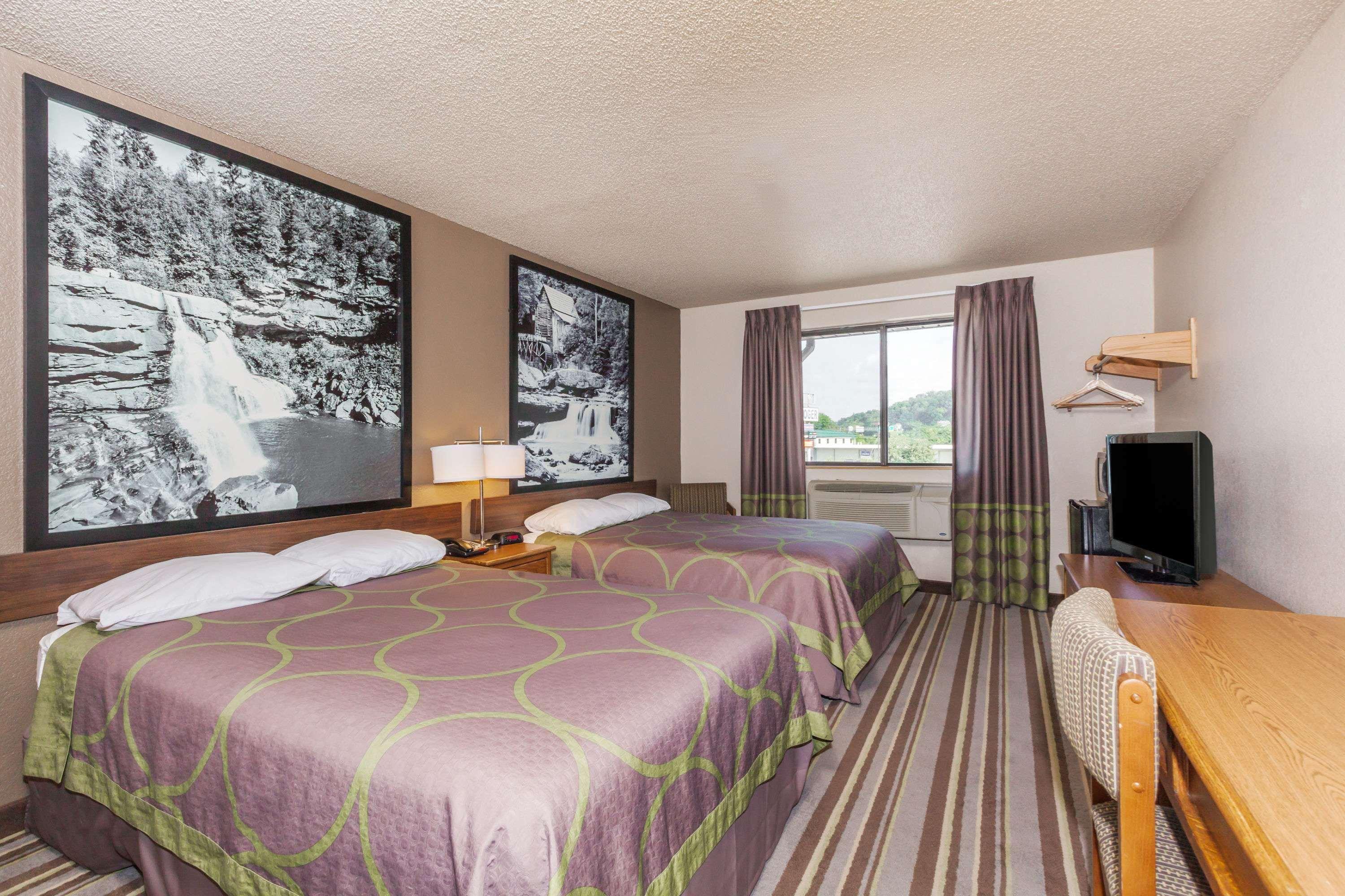 Super 8 By Wyndham Dunbar/Charleston Area Hotel Exterior foto