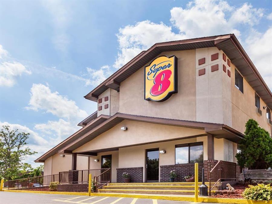 Super 8 By Wyndham Dunbar/Charleston Area Hotel Exterior foto